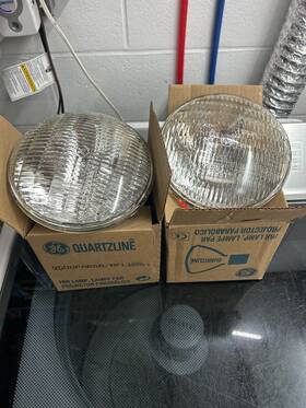 Ge Q500par56 Nos Rare Vintage 2-pack Par 56 Lamp 120v / 500w Flood Light Bulb