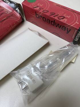 Philips 302687 Broadway P/n Msr 400 Gx 9.5 400w 70v Stage/studio Lamp Bulb
