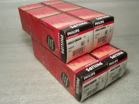 6985p Philips Lot Of 4 New Phillips Broadway G9.5 Flk Lamp Used In Altman Ellip