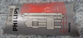 27-6823p Philips T/27-6823p Genuine 6823p 650w 120v Gy9.5 Stage Bulb New