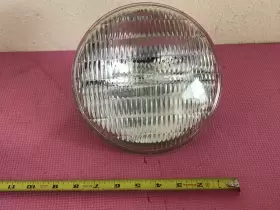 1000w Ushio 675650000160 Used Ge 8 Inch Spot Lamp Par 64 - Ffr 120v Par64